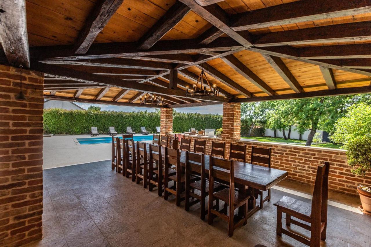 Mp Luxury Holiday Home With Swimming Pool Zadar Exterior foto