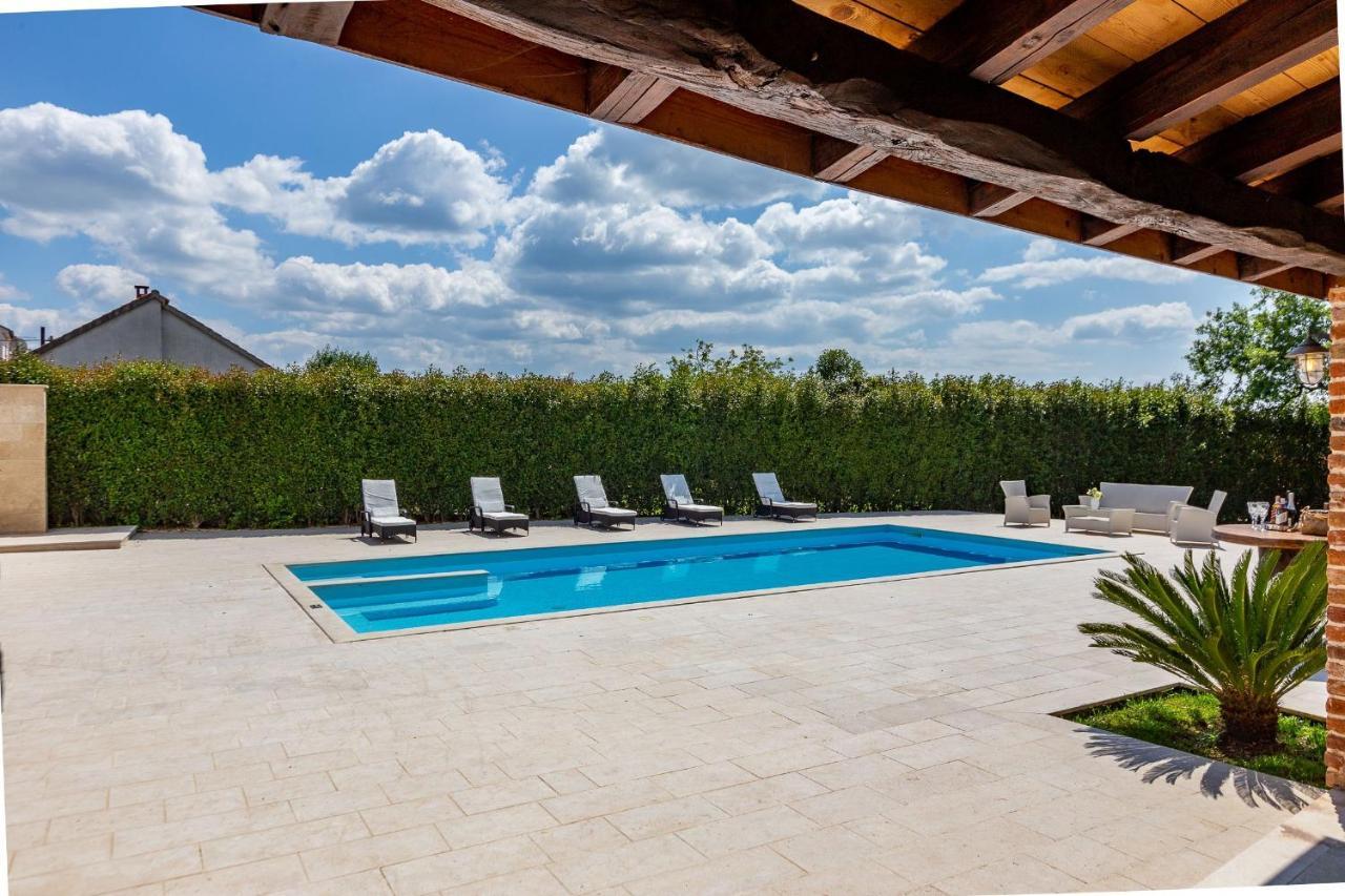 Mp Luxury Holiday Home With Swimming Pool Zadar Exterior foto
