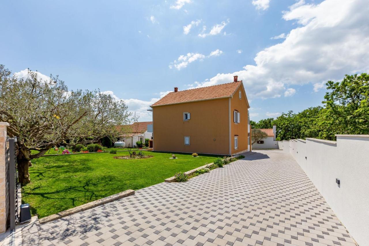 Mp Luxury Holiday Home With Swimming Pool Zadar Exterior foto